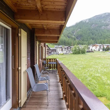 Welcoming Holiday In Grund With Garden * Saas-Grund