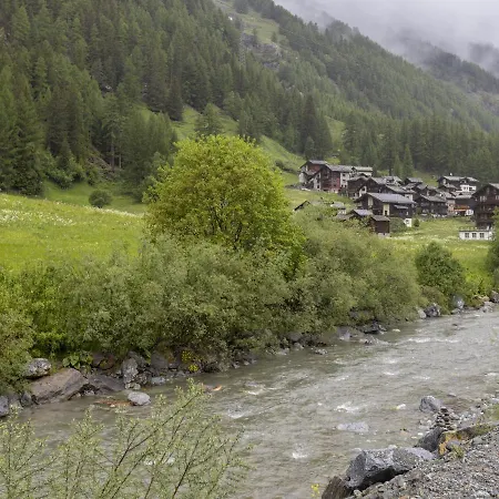 Welcoming Holiday In Grund With Garden Saas-Grund